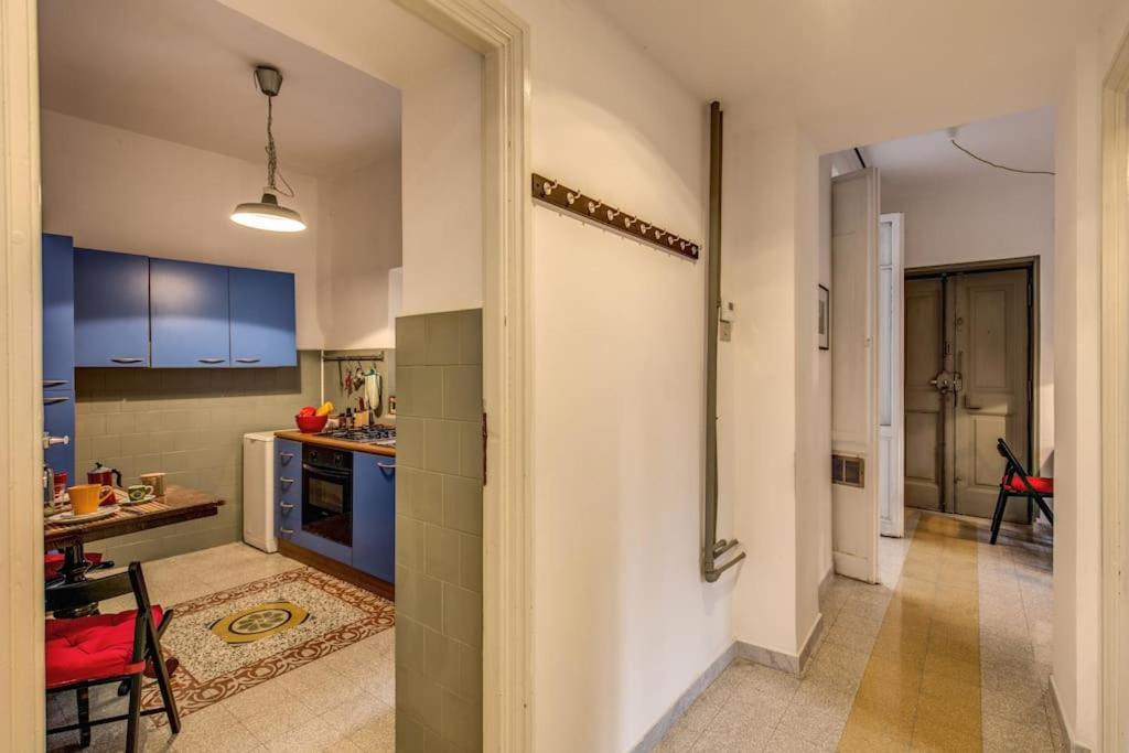 Monti Coliseum 2nd Floor 3 Bedroom Appartamento Roma