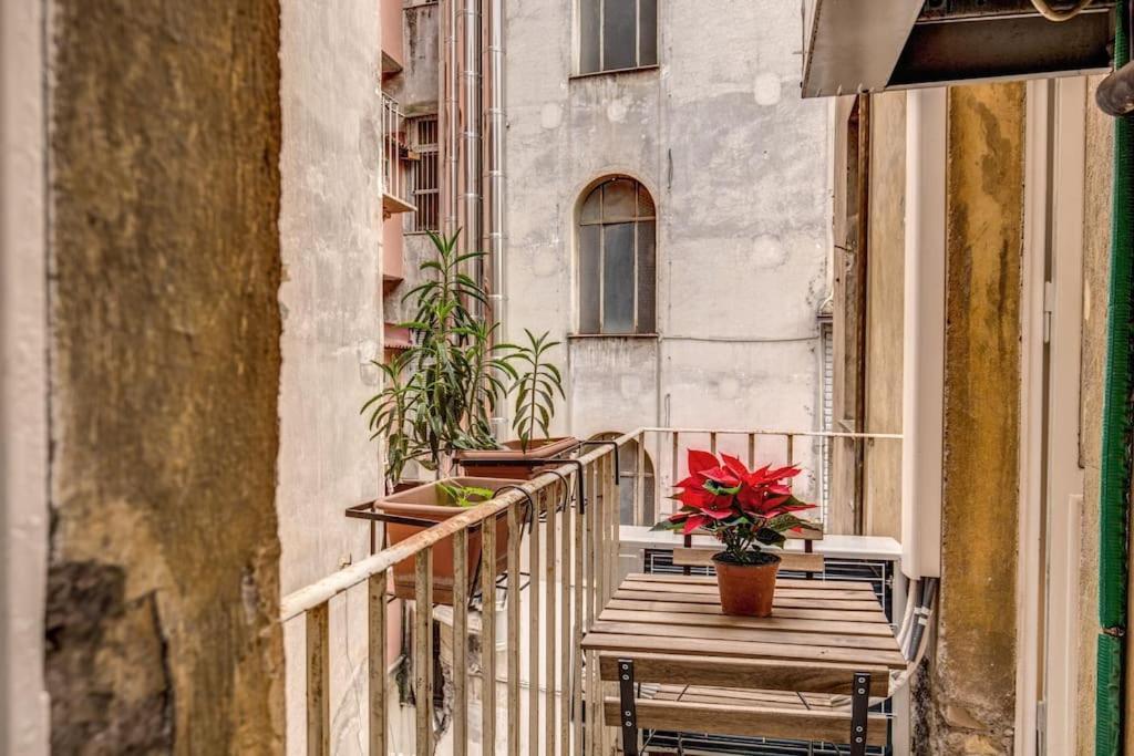 Appartamento Monti Coliseum 2nd Floor 3 Bedroom Roma