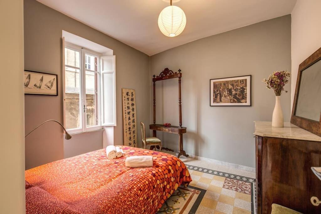Monti Coliseum 2nd Floor 3 Bedroom Appartamento