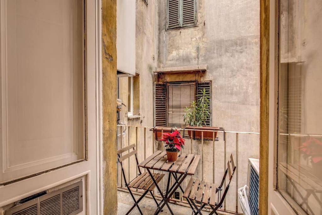 Appartamento Monti Coliseum 2nd Floor 3 Bedroom Roma